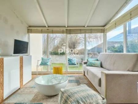 Casa adosada en alquiler en Mendizorrotza - Photo 2