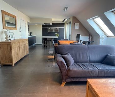 Prachtig dakappartement met 2 slaapkamers! - Foto 1