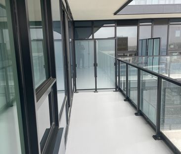 For Lease - 3220 William Coltson Avenue Unit# 1002, Oakville, Ontario - Photo 2