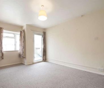 Morrice Close, Slough, SL3 - Photo 1