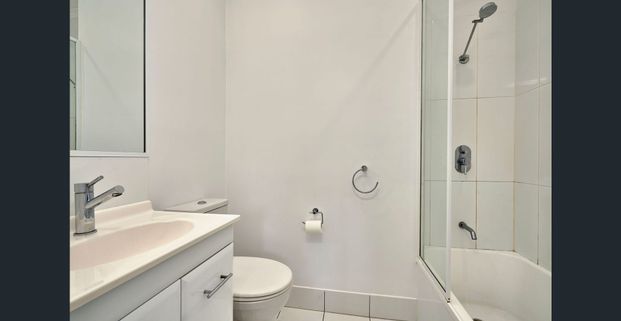 Fully Furnished Townhouse In A Convenient Location - Photo 1