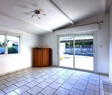 Location Maison 3 pièces 84m² SAINTES 17100 - Photo 1
