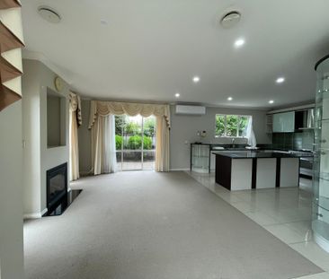 Stunning Home&excl; - Photo 3