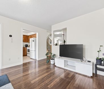 For Lease - 3099 Highbourne Crescent, Oakville, Ontario - Photo 3