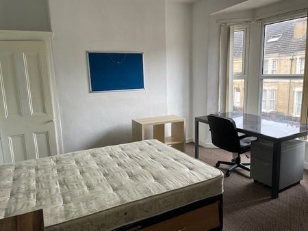 4 Bed Terraced House, Jubilee Drive, L7 - Photo 5