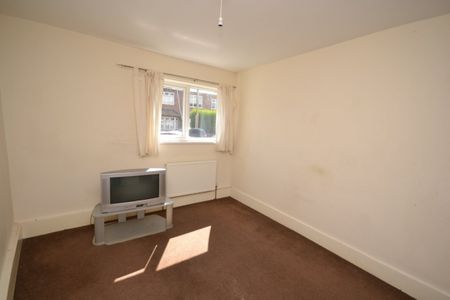 1 bed Shared Flat for Rent - Photo 5