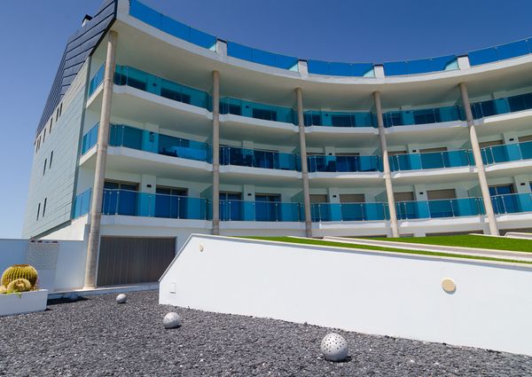 Apartment for rent on the beachfront of Arenal in Javea.