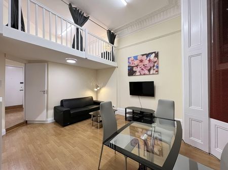 Large Two Bedrooms Flat - Photo 5