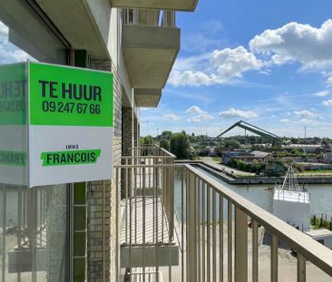 Appartement te huur in Gent voor € 850 met 1 slaapkamer - Photo 2