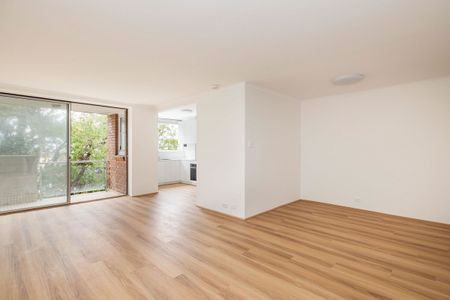 18/745 Old South Head Road, Vaucluse NSW 2030 - Apartment For Rent | Domain - Photo 3