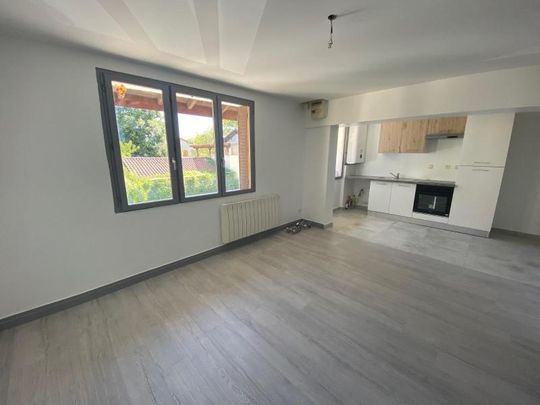 Location Appartement 1 pièce 38m² JONAGE 69330 - Photo 1