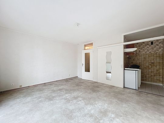 Location Appartement 1 pièce 26m² ST LO 50000 - Photo 1