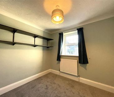 3 bedroom detached house to rent - Photo 6