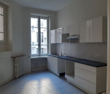 Appartement T6 A Louer - Lyon 2eme Arrondissement - 233.85 M2 - Photo 1