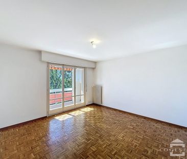 Agréable appartement de 3 pièces au 4ème étage proche du centre ville - Photo 5