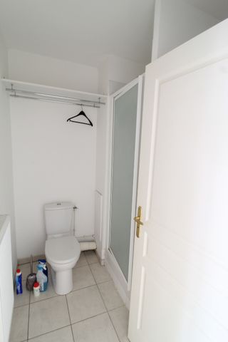 Location Appartement 1 pièce 28m² - Photo 3