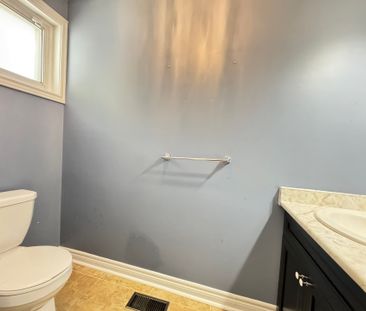 For Lease - 36 Johnson Road, Aurora, Ontario - Photo 4