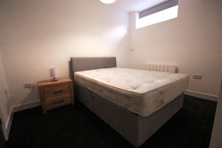 1 Bedroom Flat To Let - Photo 3