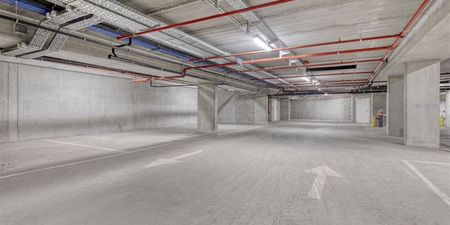 Appartement te huur in Antwerpen voor € 950 met 1 slaapkamer - Photo 4