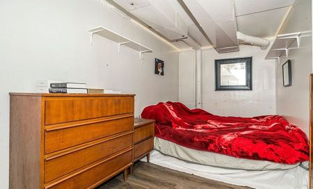 For Lease - 5 Westbourne Avenue Unit# basement, Toronto, Ontario - Photo 2