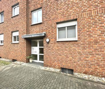 Renovierte Dachgeschosswohnung mit Balkon im Herzen von Rheinberg-O... - Photo 1