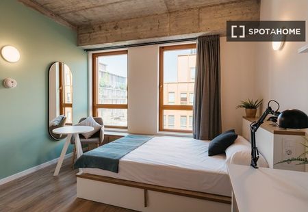 barcelona, Catalonia 08019 - Foto 4