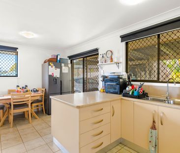 3 bedroom home in flood free location - Photo 5