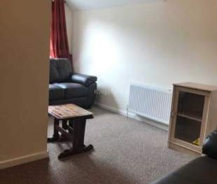 2 bedroom property to rent in Cardiff - Photo 3