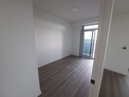 For Lease - 8 Interchange Way Unit# 1212, Vaughan, Ontario - Photo 4