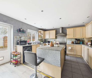 Slade Road, Stokenchurch, High Wycombe, Buckinghamshire, HP14 - Photo 6