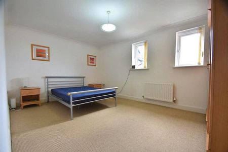 2 Bedroom Apartment To Let - Photo 2