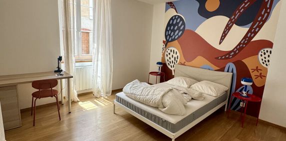 A louer T2 meublé rénové-Proche place St Bernard - Photo 2