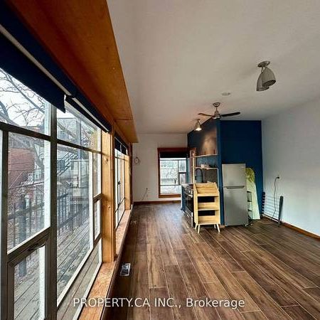 CUTE AND CHARMING TRINITY BELLWOODS SPACIOUS - Photo 4