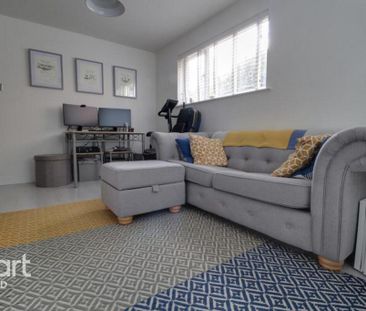 1 bedroom semi-detached house to rent - Photo 3