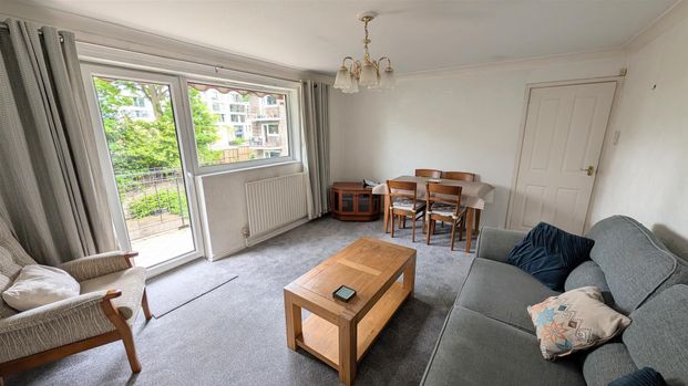 Chesterwood Drive, Broomhill, Sheffield - Photo 1