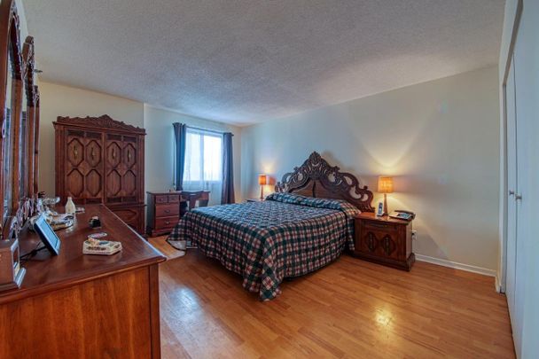 Rue Paul-Comtois, H4N 3B6, Montréal - Photo 1