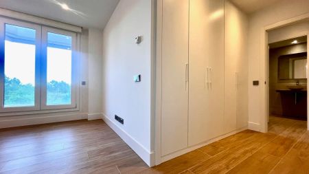 Madrid Capital - Photo 2