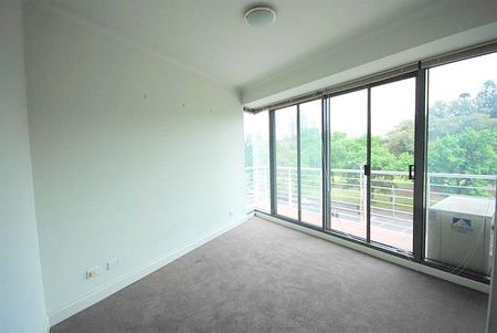 333/299 Spring Street - Photo 4