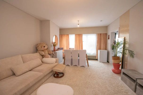 Centraal gelegen appartement te Zulte. - Photo 1