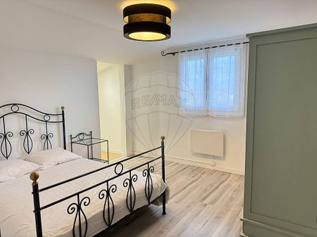 Location Appartement 1 pièce 18m² BONNEVILLE 74130 - Photo 2