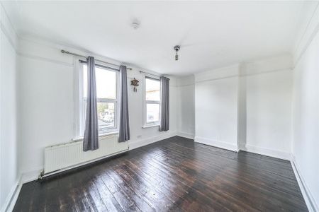2 bedroom maisonette to rent - Photo 2