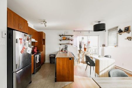 Appartement à louer - Photo 2