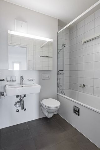 Moderne Wohnung im Hochhaus - Foto 3