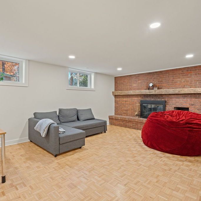 For Lease - 275 Crocus Avenue, Alta Vista and Area, Ontario - Photo 1