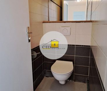 Appartement - 4 pièces - 78,36 m² - Saint-Priest - Photo 2