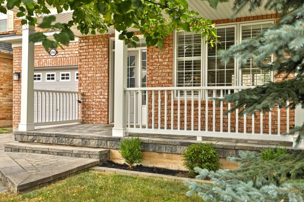 For Lease - 2565 Falkland Crescent, Oakville, Ontario - Photo 1