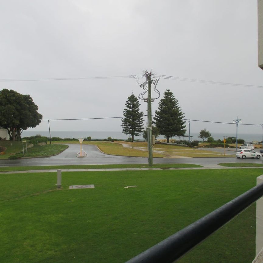 32/436 Safety Bay Road, Safety Bay, WA 6169 - Photo 1