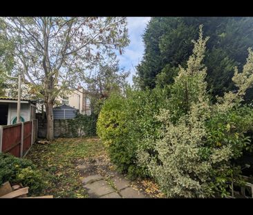 1 Bed Flat, Cunningham Road, N15 - Photo 3