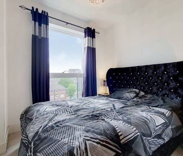 2 Bed Flat, Lyon Road, HA1 - Photo 4