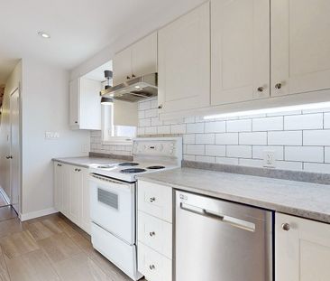 For Lease - 1210 Victoria Park Avenue, Toronto, Ontario - Photo 5